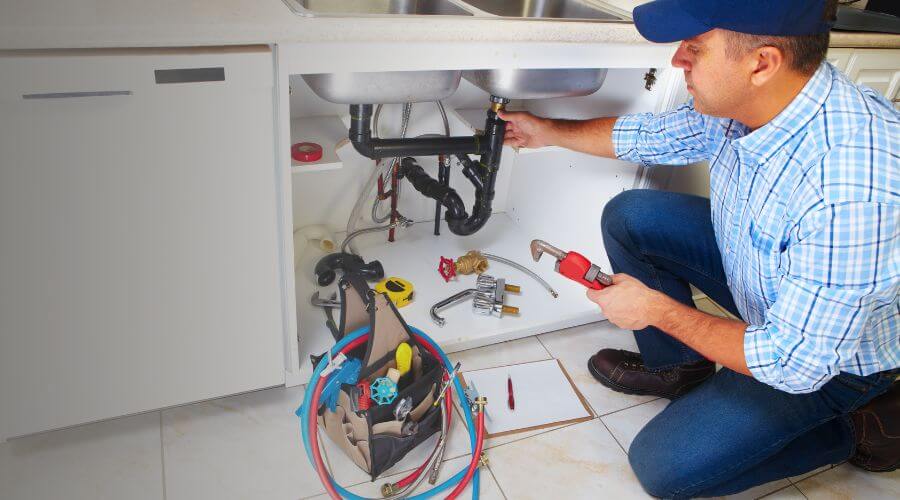 Local expert plumbing services in Peoria Heights, IL
